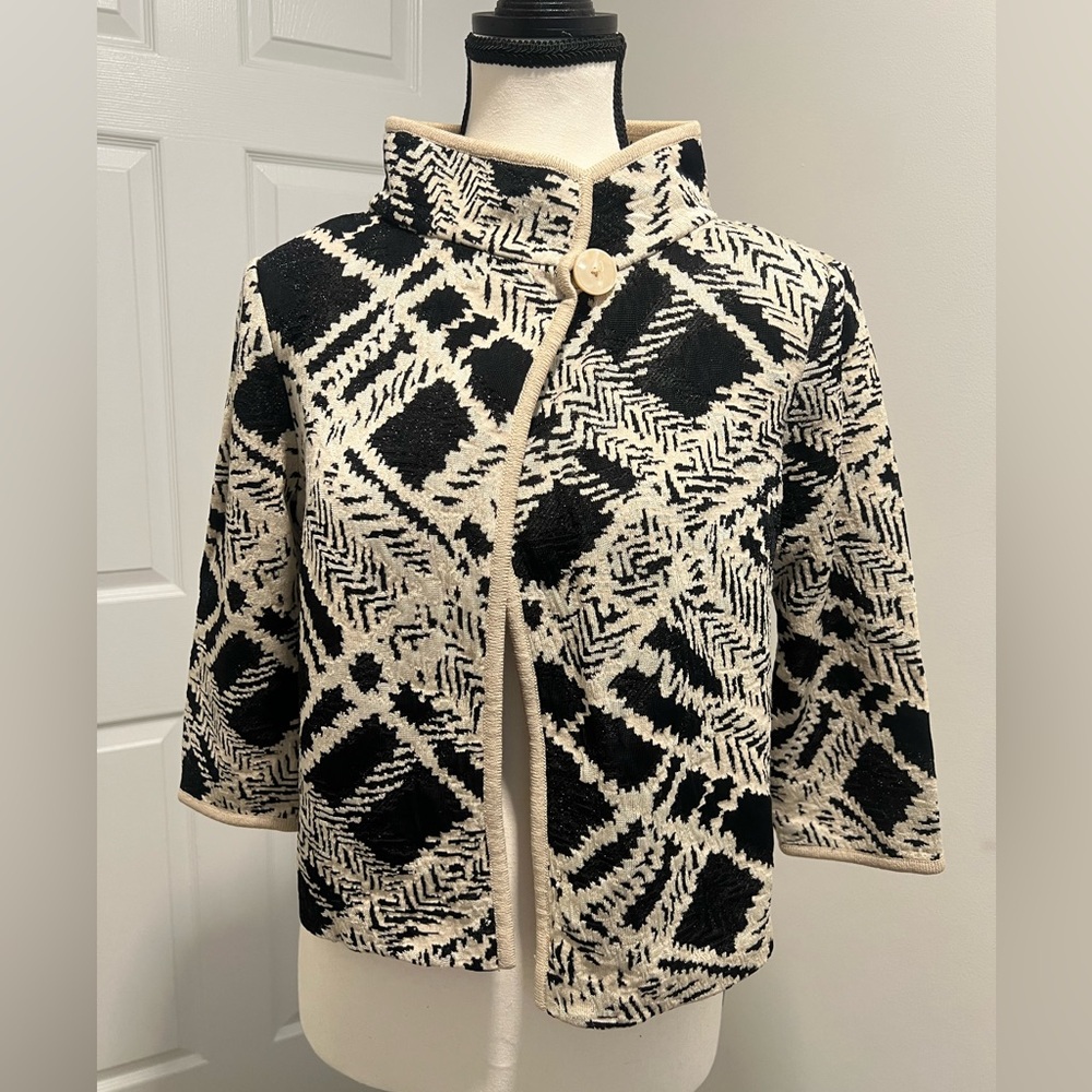 Vintage St. John Knit Jacket Black White Geometric Print Size 6 Made USA